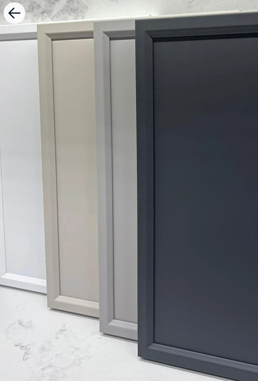 Готовый кухонный гарнитур 2.2 метра кухня без столешницы Фрейм-02 Clay Silk, Graphite